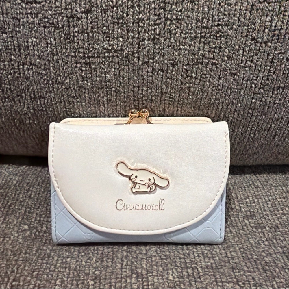 Sanrio Cinnamoroll Cream and Light Blue Fold Wallet